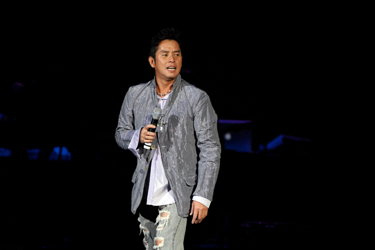 譚詠麟 Alan Tam