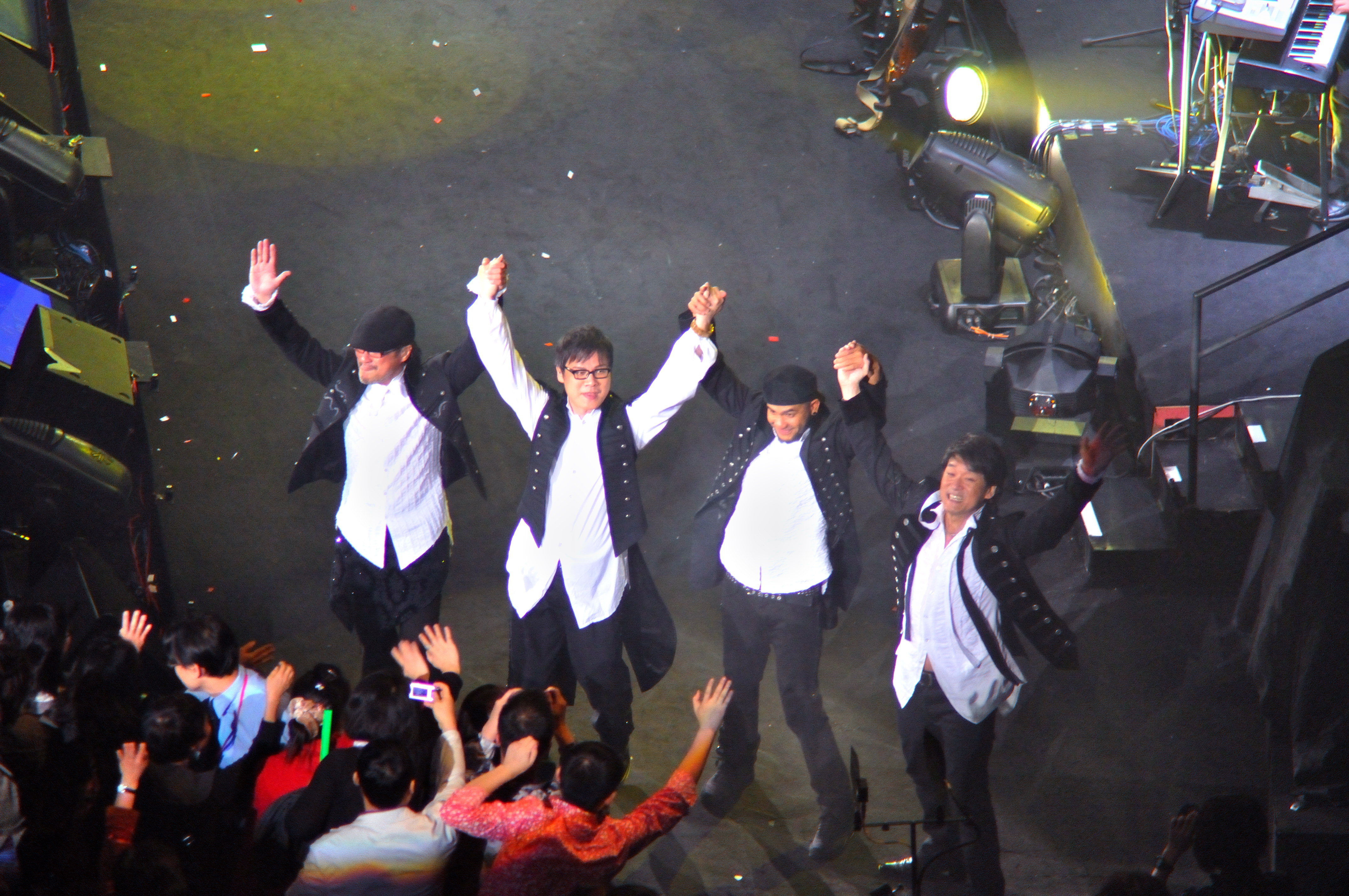 SuperBand ‎