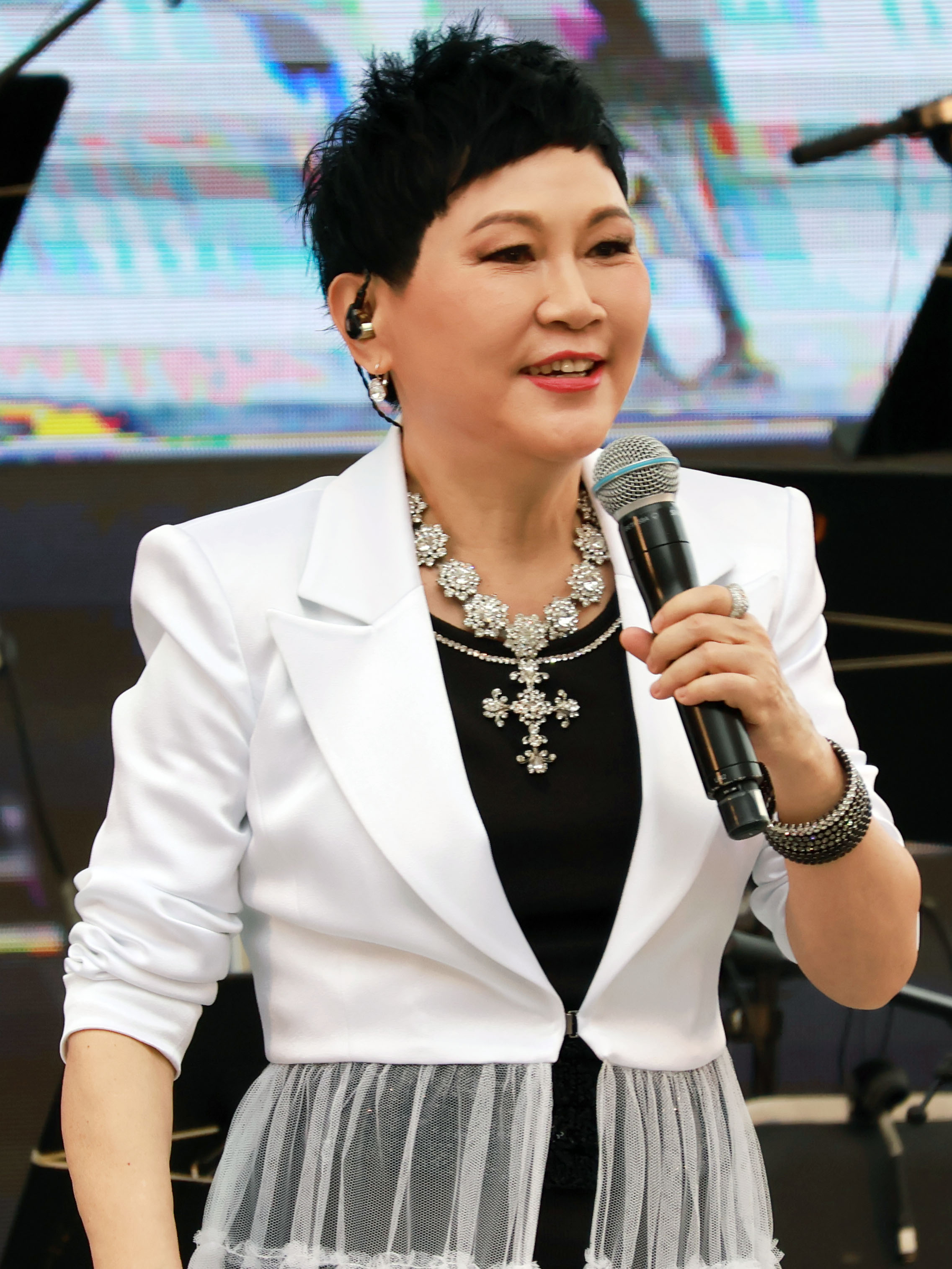 陳潔靈
