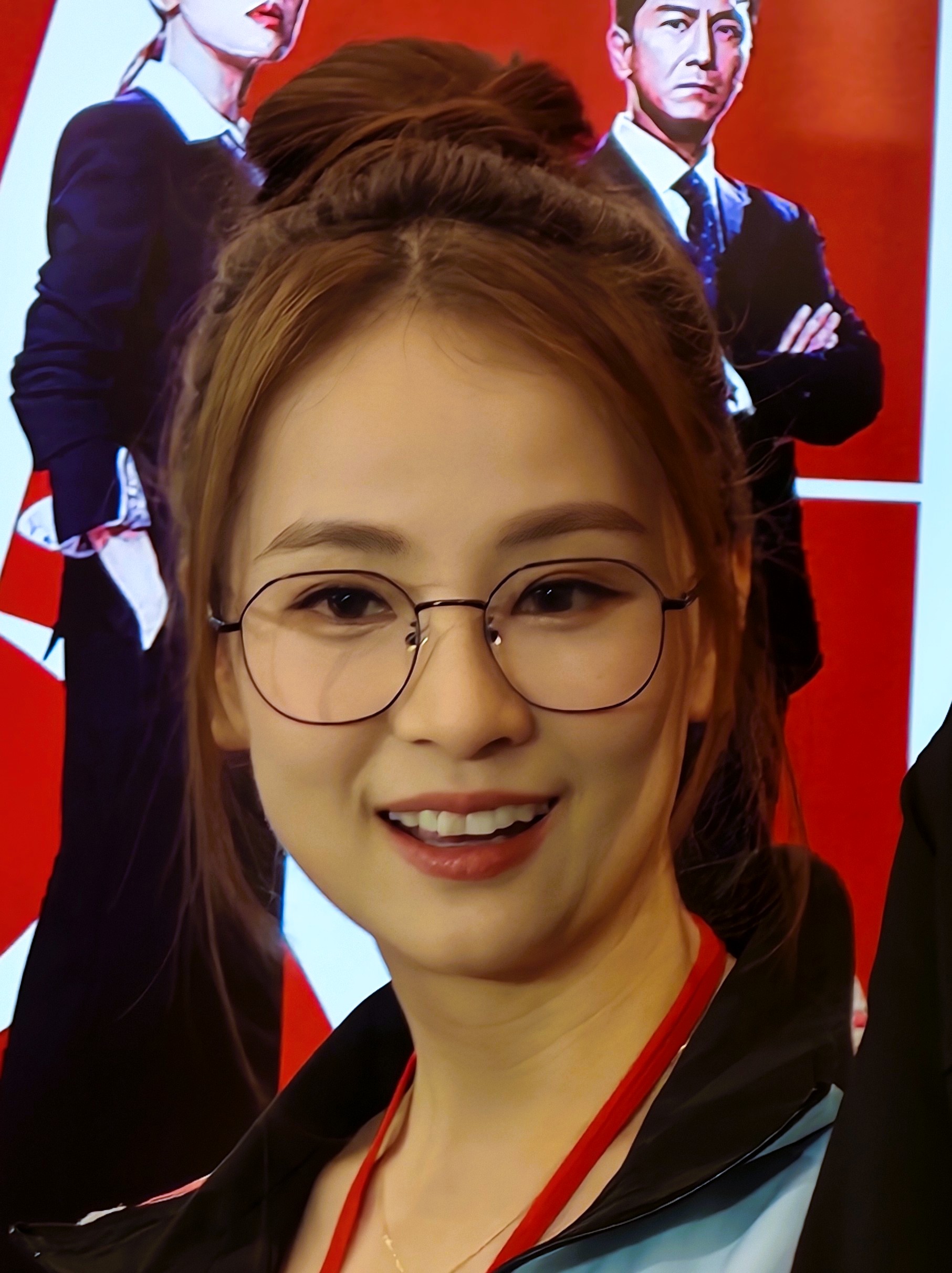谷婭溦
