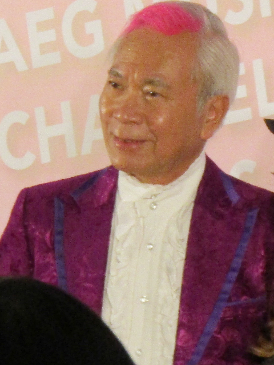 李龍基